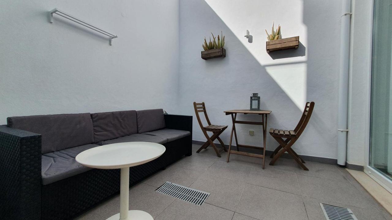 Beautiful Studio With Patio Carrapateira Exterior foto